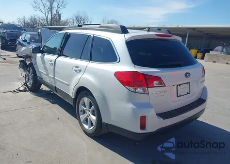 2014 Subaru Outback 2.5I Limited z USA, uszkodzony, nr VIN 4S4BRCLC1E3253349